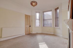 Lounge- click for photo gallery